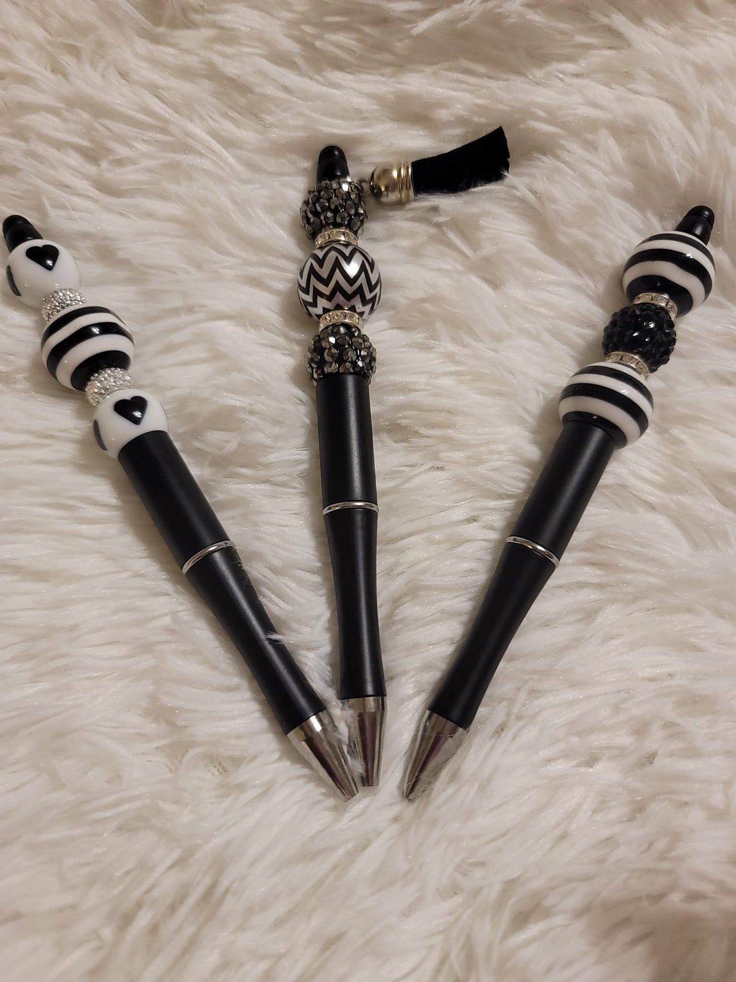 Black & White Beaded Pen